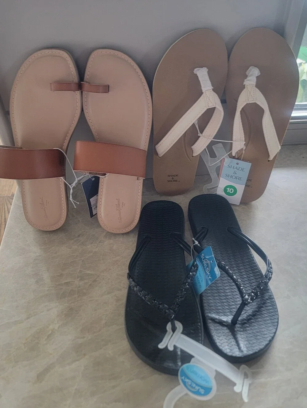 NEW! BUNDLE OF 3 SANDALS SZ 10. Universal Thread, Sun Sky, & Shade & Shore ($48)